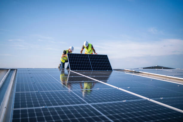 Best Solar Panel Roofing Installation  in Fayette, IA